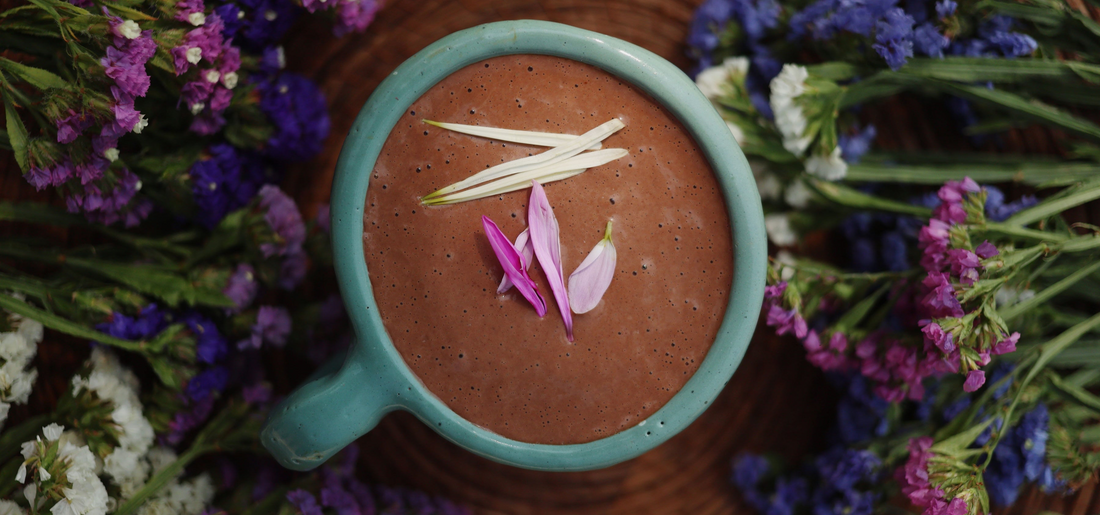 Cacao Ceremonial Frío: La Bebida Perfecta para el Verano